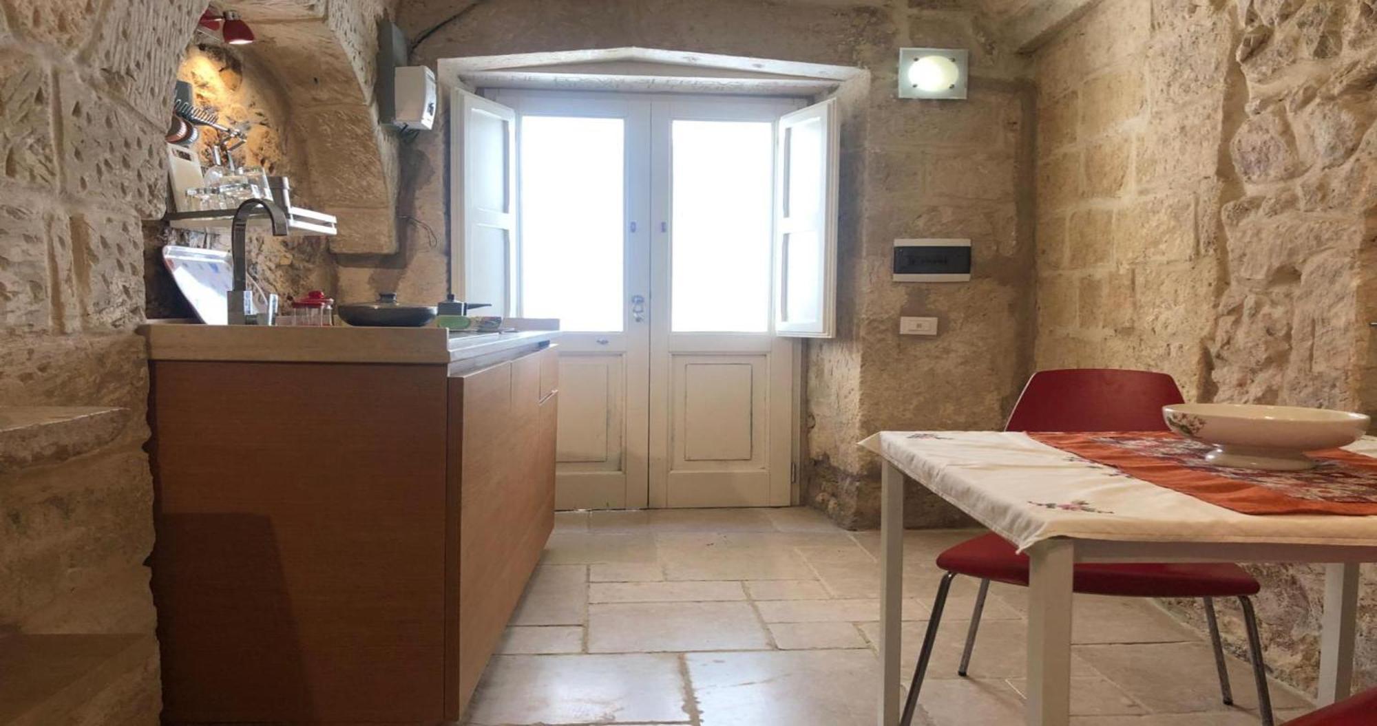 Villa Odegos Monolocali Vico Sant'Antonio à Carpignano Salentino Extérieur photo