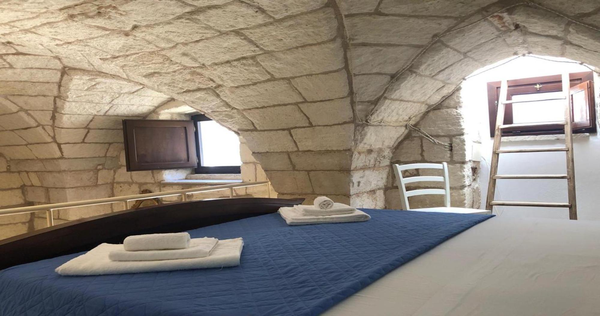 Villa Odegos Monolocali Vico Sant'Antonio à Carpignano Salentino Extérieur photo